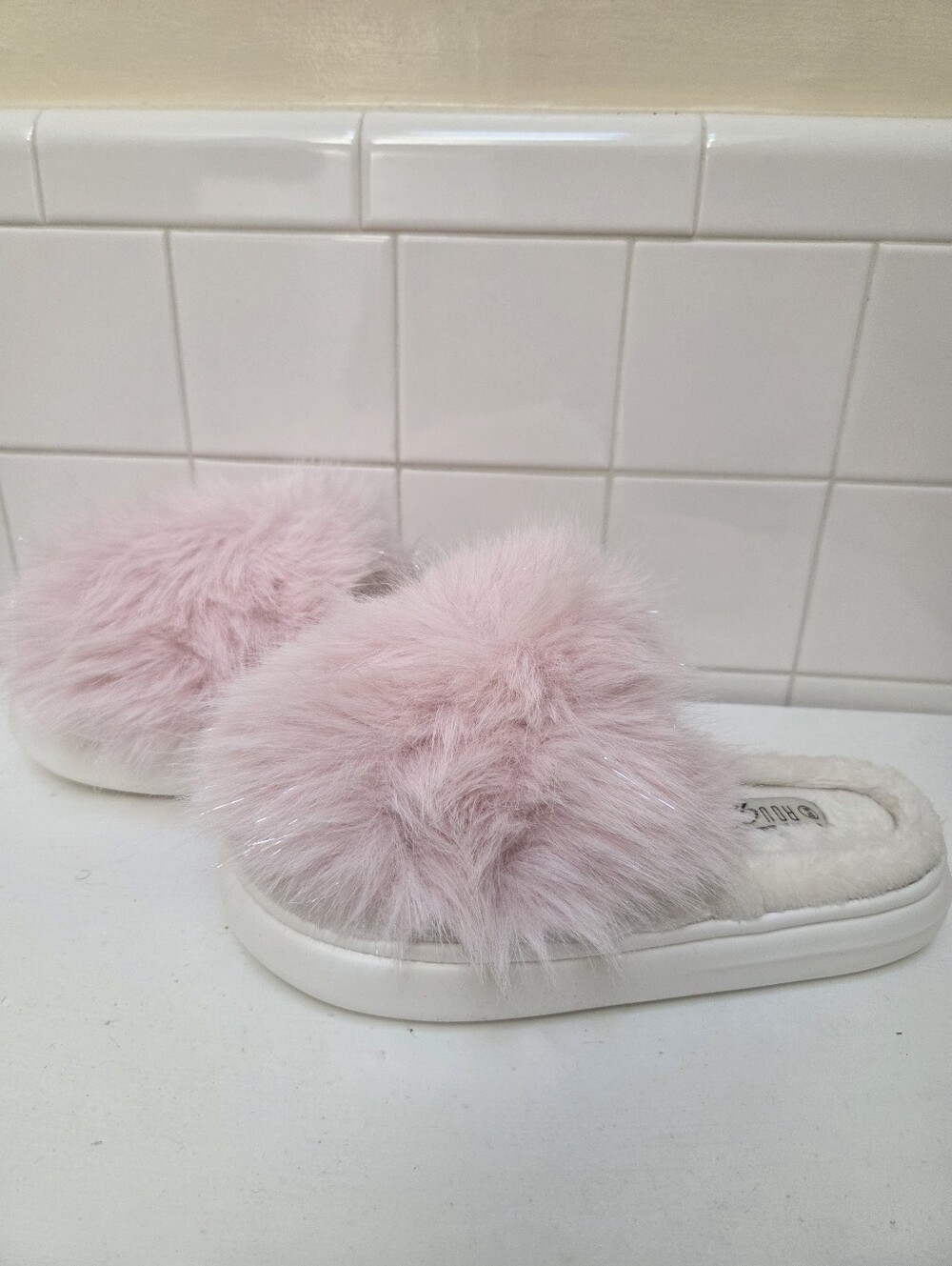 Rogue Plush Faux Fur Slide Slippers - Pink